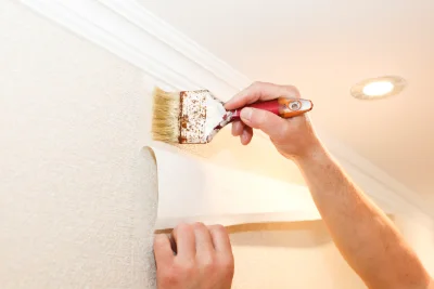 Pose de papier peint à Gonneville-la-Mallet — revêtements muraux et toiles de verre